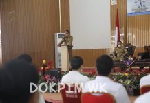 Bupati Way Kanan Serahkan 73 SK-CPNS Tahun 2019
