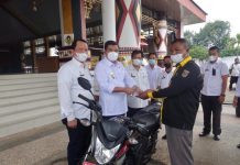 Bagikan 26 Unit Kendaraan, Ini Pesan Bupati Lamteng kepada Koordinator P3A