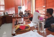 Sesaki Ruangan Komisi 4, Pegiat Literasi Sampaikan Aspirasi