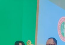 Resepsi HUT PGRI Lampung Guru Way Kanan Terima Penghargaan