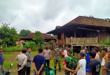 Polisi Turun Ke Lokasi Warga Orang Hilang Diduga Terbawa Arus Sungai di Way Kanan