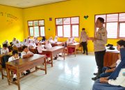 Kanitbinmas Polsek Banjit Adakan Binluh Saat MPLS di SMPN 5 Banjit