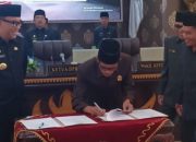 DPRD Waykan Gelar Sidang Paripurna, Bupati : Pembiyaan Daerah Tahun 2024 Rp4 M