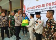 Sambut Bulan Suci Ramadhan, Kapolda Lampung Bagikan 250 Paket Sembako Untuk OKP di Way Kanan