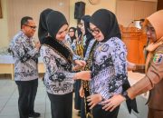 Bupati Ayu Asalasiyah Dikukuhkan Sebagai Ibunda Guru Way Kanan di Konkerprov II PGRI Lampung